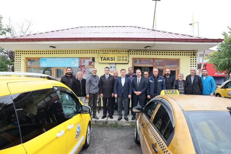 Erzincan Valisi Hamza Aydoğdu'dan Taksici Esnafına Ziyaret