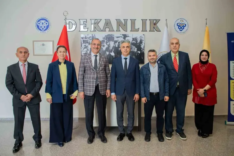 Erzincan Binali Yıldırım Üniversitesi İlahiyat Fakültesi'nde Yeni Dönem Başladı