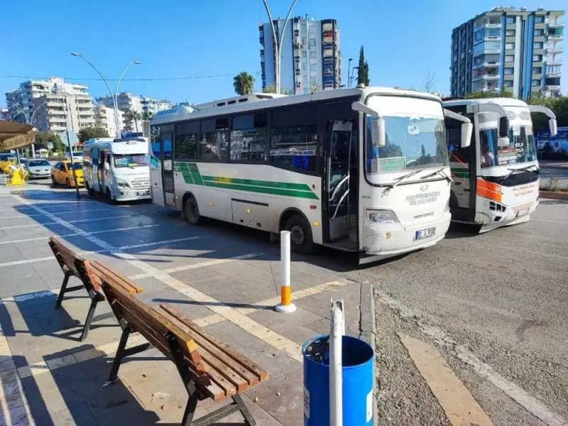 Adana'da Şehir İçi Ulaşım Ücretlerine Zam Yapıldı