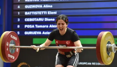 Milli Halterci Gamze Altun Arnavutluk'ta İki Avrupa Rekoru Kırdı