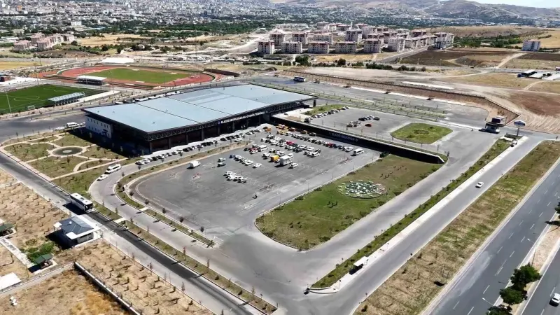 Elazığ Şehirler Arası Otobüs Terminali Türkiye Gençliğinin ve Yolcuların Gözdesi Oldu