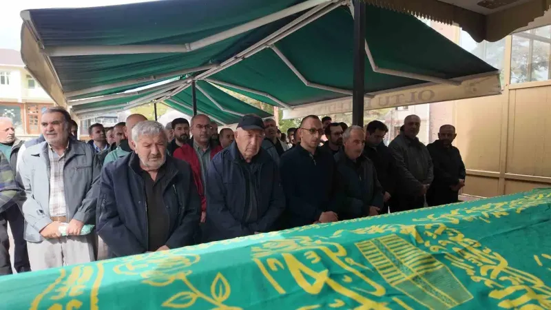 Erzurum Oltu'da Acı Veda: Tanınmış Esnaf Abdullah Taşçı Son Yolculuğuna Uğurlandı