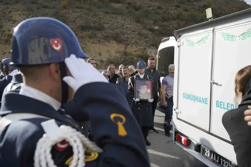 Gümüşhaneli Kıbrıs Gazisi İlyas Kullukçu Askeri Törenle Son Yolculuğuna Uğurlandı