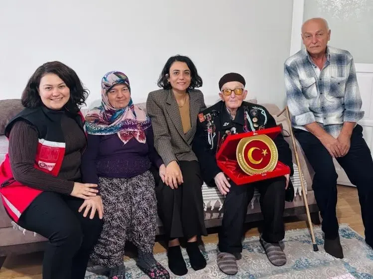 Bilecik'te Şehit Jandarma Komando Er Hasan Bayır Vefa Ziyaretiyle Anıldı