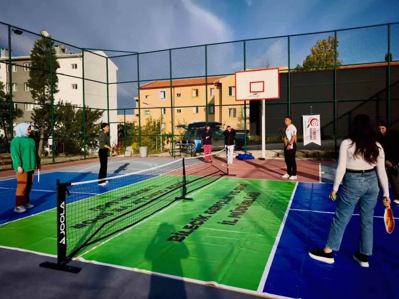 Bilecik'teki Öğrenciler Yeni Nesil Spor Branşı Pickleball İle Tanıştı