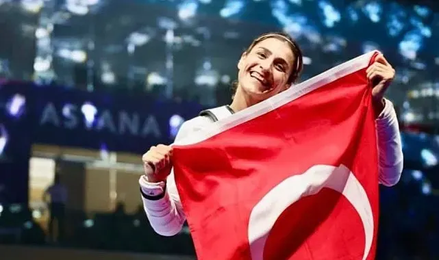 Kazakistan'da Yıldırım rüzgarı