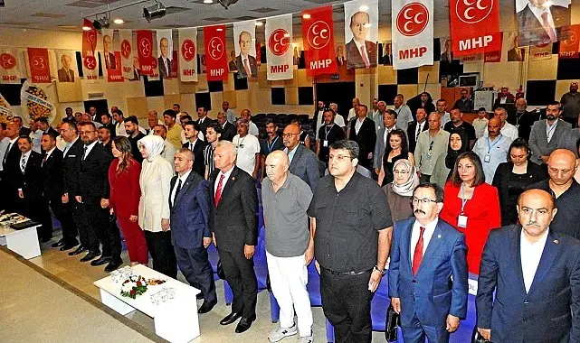 MHP Çeşme'de Galip Uluçam yeniden başkan seçildi