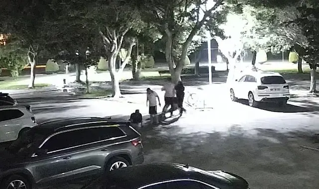 Mersin'de site müdürü darbedildi, saldırı kameraya yansıdı