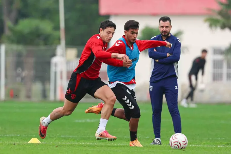 Samsunspor, Kasımpaşa Müsabakası İçin Çalışmalarına Devam Ediyor