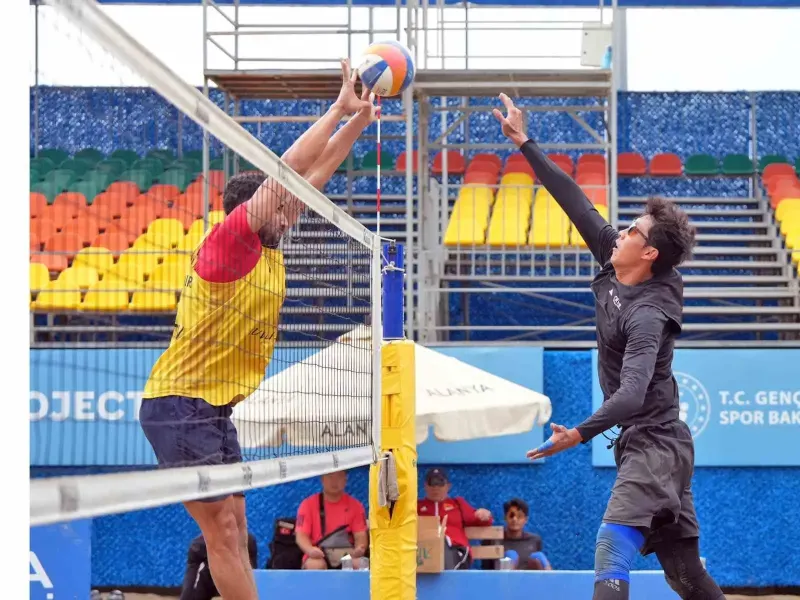 Alanya'da Başlayacak Plaj Voleybolu Turnuvasında 64 Takım Mücadele Edecek