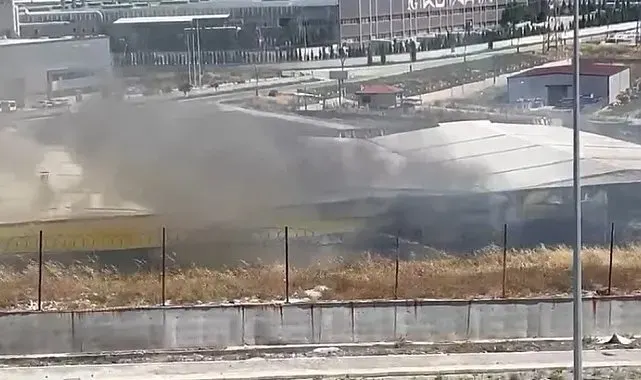 Kütahya 30 Ağustos OSB'de çömlek fabrikasında yangın paniği