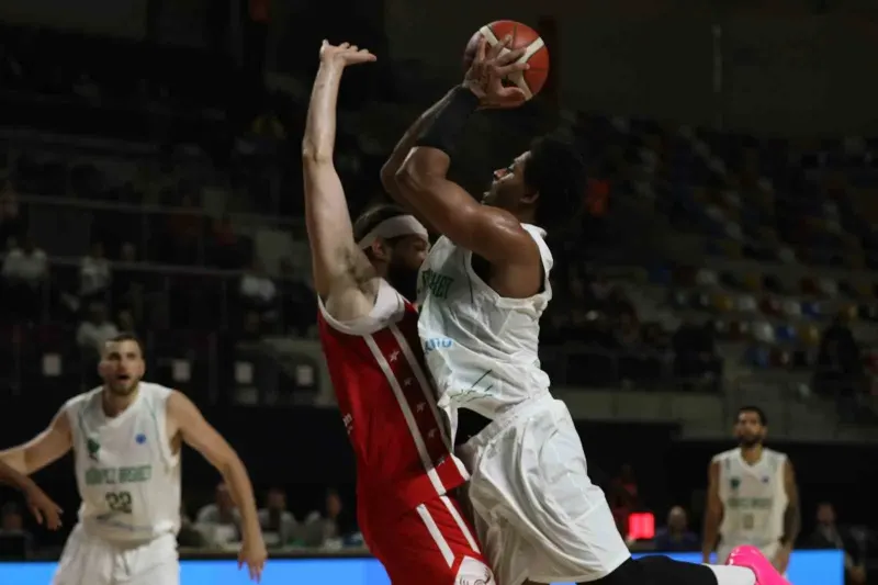Körfez Basket Avrupa Sınavında Fransız Rakibini 74-65 Yendi