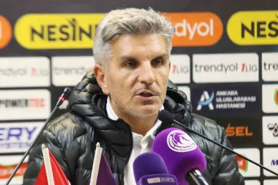 Iğdır FK Teknik Direktörü Kenan Koçak'tan Beraberlik Değerlendirmesi