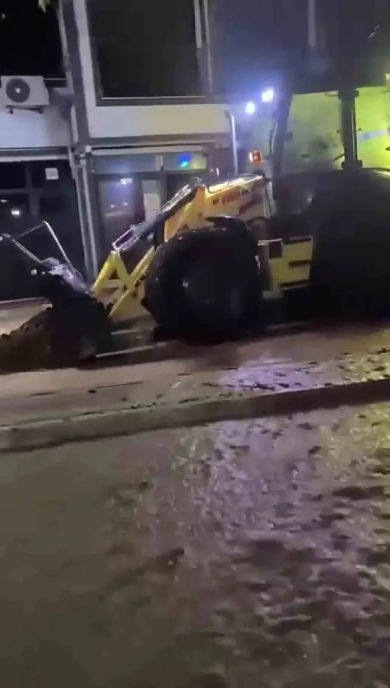 Yalova'da Aşırı Yağışlar Nedeniyle Eğitime Bir Gün Ara Verildi