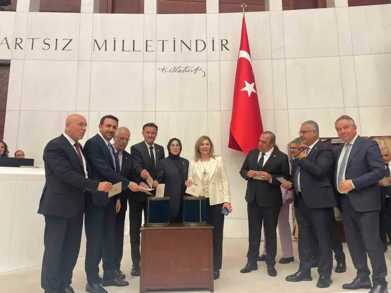 Milletvekili Nebi Hatipoğlu TBMM Genel Kurulu Çalışmalarına Katıldı