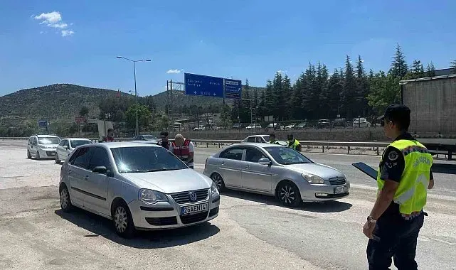 Bilecik'te 758 şahıs ve 221 araç sürücüsü sorgulandı