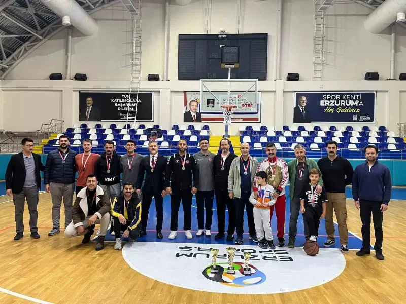 Erzurum'da Düzenlenen Kamu Spor Oyunları 3X3 Basketbol Turnuvası Sona Erdi