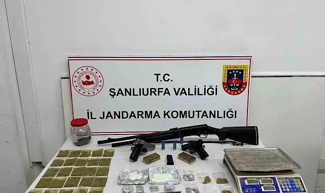 Şanlıurfa'da uyuşturucu operasyonunda 2 gözaltı