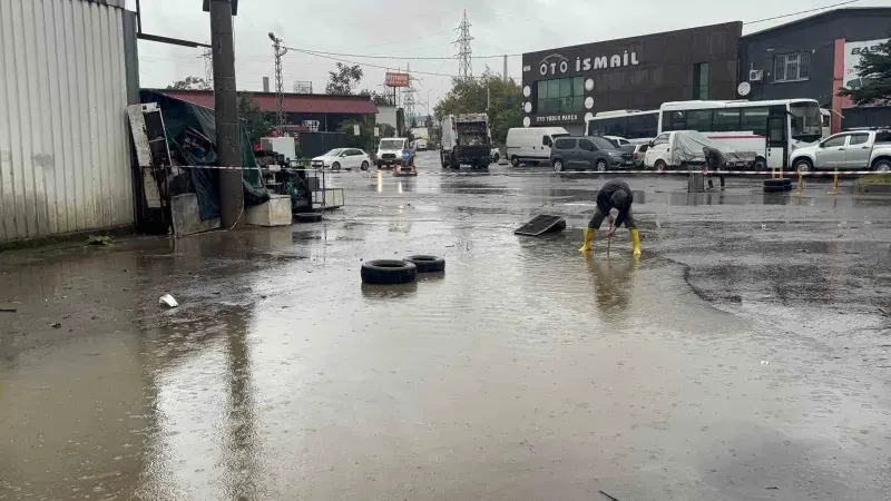 Karadeniz Ereğli'de Şiddetli Yağış Heyelana Yol Açtı
