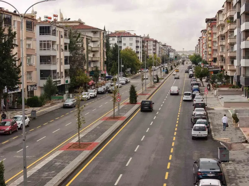 Gaziantep'in Ana Arterlerinde Altyapı ve Asfalt Çalışmaları Tamamlandı