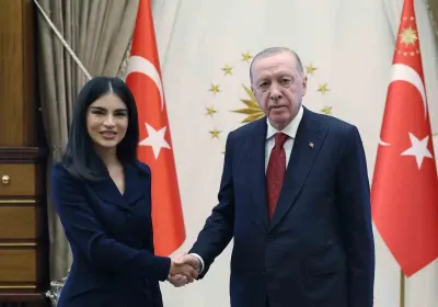 Cumhurbaşkanı Erdoğan, Özbekistan Cumhurbaşkanlığı İdaresi Başkanı Mirziyoyeva İle Görüştü
