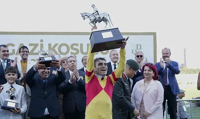 100. Gazi Koşusu'nda ödüller sahiplerini buldu