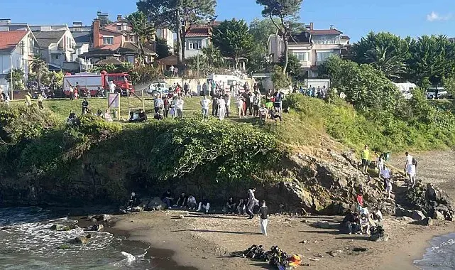 Ordu'da denizde dalgalara kapılan 17 yaşındaki çocuğu arama çalışmaları sürüyor