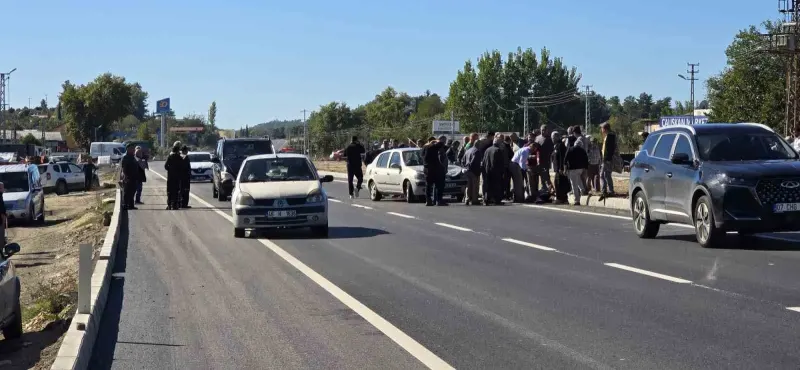 Seydikemer'de Otomobilin Çarptığı Yaşlı Adam Kurtarılamadı