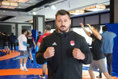 Milli Güreşçi Rıza Kayaalp Erzurum'da Kamp Çalışmalarını Sürdürüyor