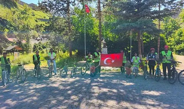 Yeşilay Kars Şubesi'nden 13. Geleneksel Bisiklet Turu: Sağlıklı yaşam için pedallar çevrildi