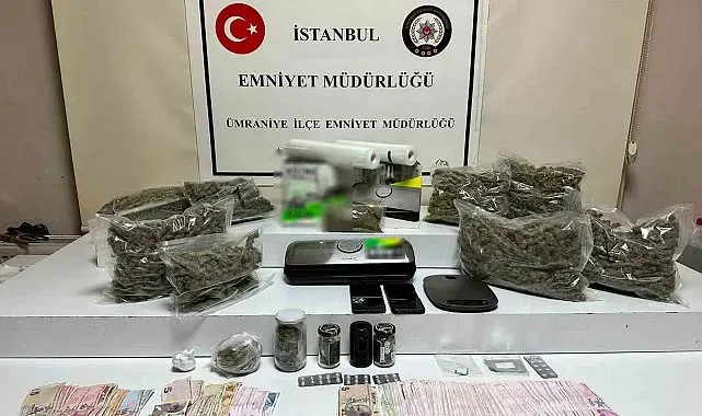 Ümraniye'de "zula evi" operasyonu: 4 kilo uyuşturucu madde ele geçirildi