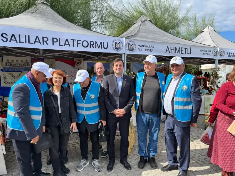 İzmir Bornova Tanıtım Günlerinde Kula Standına Ziyaretçi Akını