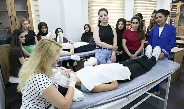 MERCEK'ten gençlere meslek ve kariyer desteği