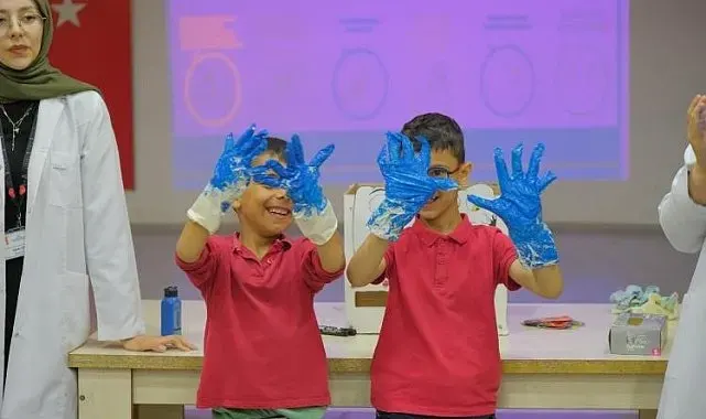 Minik öğrencilere bireysel hijyen eğitimi