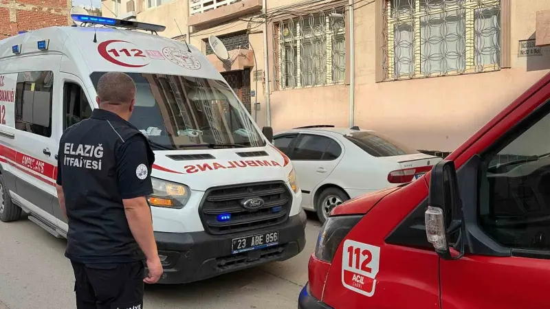 Elazığ'da Haber Alınamayan Yaşlı Kadın Balkonda Bulundu