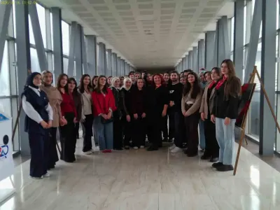 Atatürk Üniversitesinde Çevre Bilinci Odaklı Geri Dönüşüm Sergisi Ziyarete Açıldı