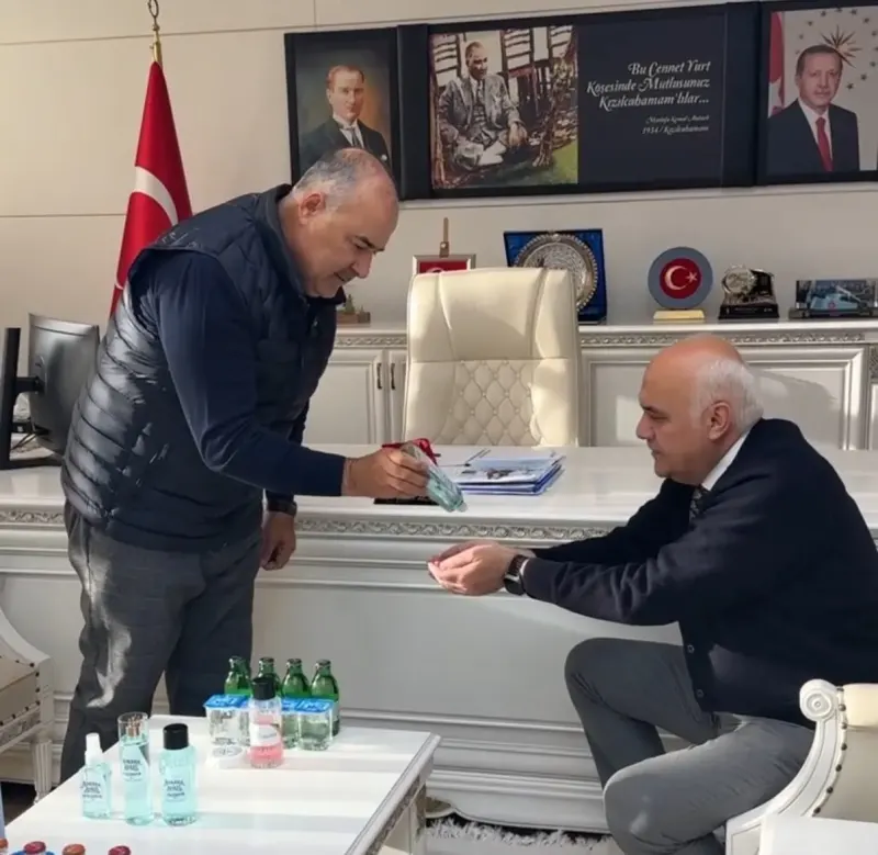 Ankara Ayazı Artık Kolonya Olarak Kızılcahamam'da Satışa Sunuldu