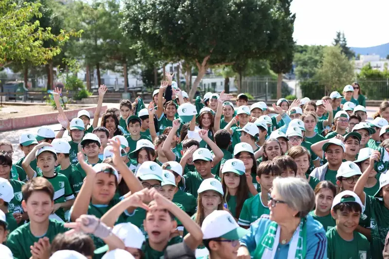 Bodrum Futbol Kulübü Gençlerle Buluşarak Geleceği Şekillendiriyor