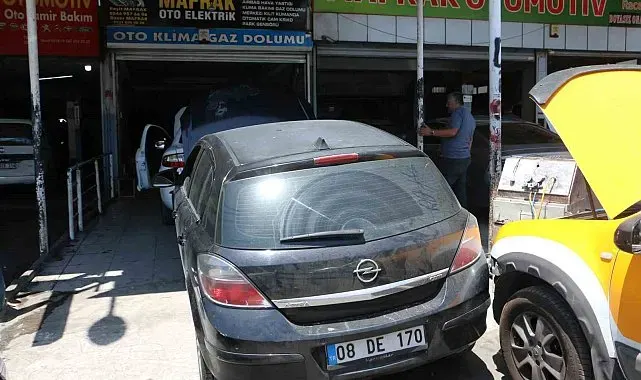 Sıcaklıklar arttı, araç klimaları için sanayide uzun kuyruklar oluştu