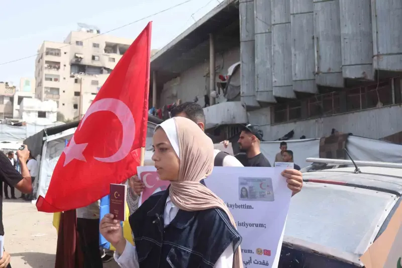Gazze'de Mahsur Kalan Türk Vatandaşlarından Tahliye Çağrısı
