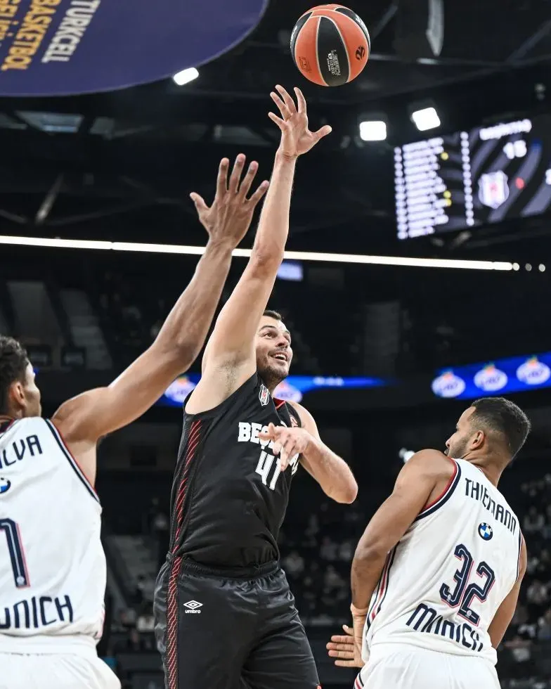 Beşiktaş Euroleague Mücadelesinde Bayern Münih'i 95-87 Yendi