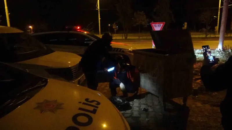 Malatya'daki Öğrenci Yurdunda Termometre Kazası: İki Öğrenci Hastaneye Kaldırıldı