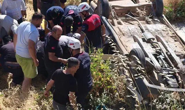 Şanlıurfa'da otomobil şarampole devrildi: 1 ölü, 4 yaralı