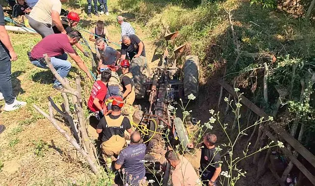 Traktörün altında kalan adam ağır yaralandı