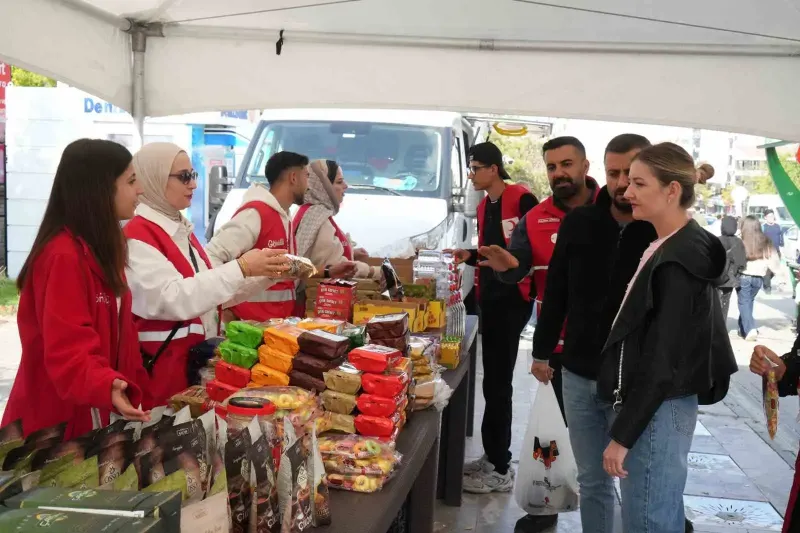 Muş Varto İlçesinde Kurulan İyilik Çarşısı İle Öğrencilere Kırtasiye Desteği Sağlanacak