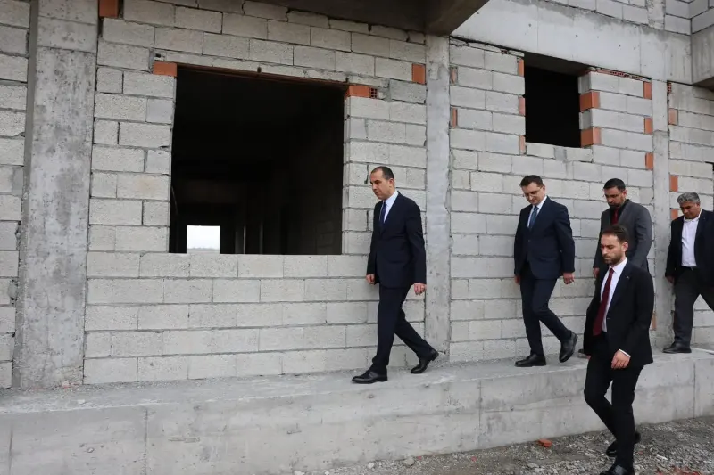 Iğdır Valisi Aralık İlçesindeki Yatırımları Yerinde İnceledi