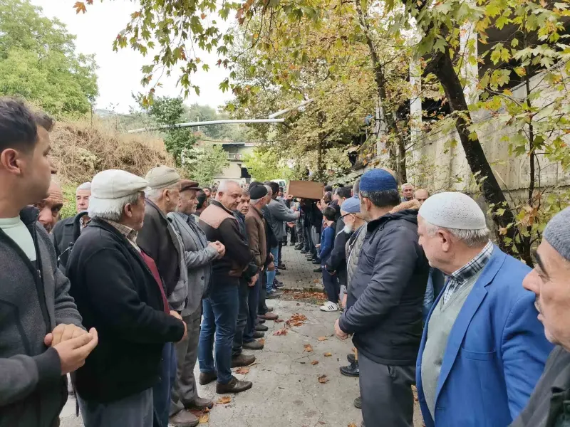 Aydın’da Yurt Odasında Kalp Krizi Geçiren 11 Yaşındaki Hamza Toprağa Verildi