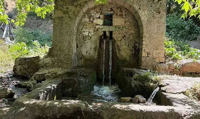 Diyarbakır'da tarihi çeşme harabeye döndü