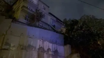 Zonguldak'ta İki Katlı Binada Kısmi Göçük ve Çatlaklar Oluştu