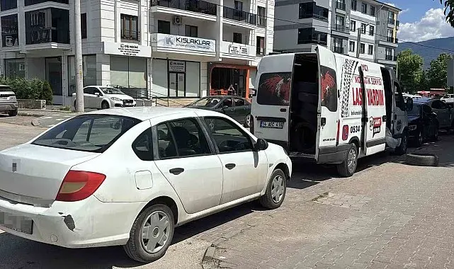 Bolu'da onlarca sürücü 'alışkanlık' kurbanı oldu: 20'ye yakın aracın lastiği patladı